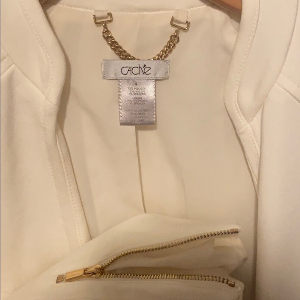 Cache fitted blazer - Picture 2 of 2